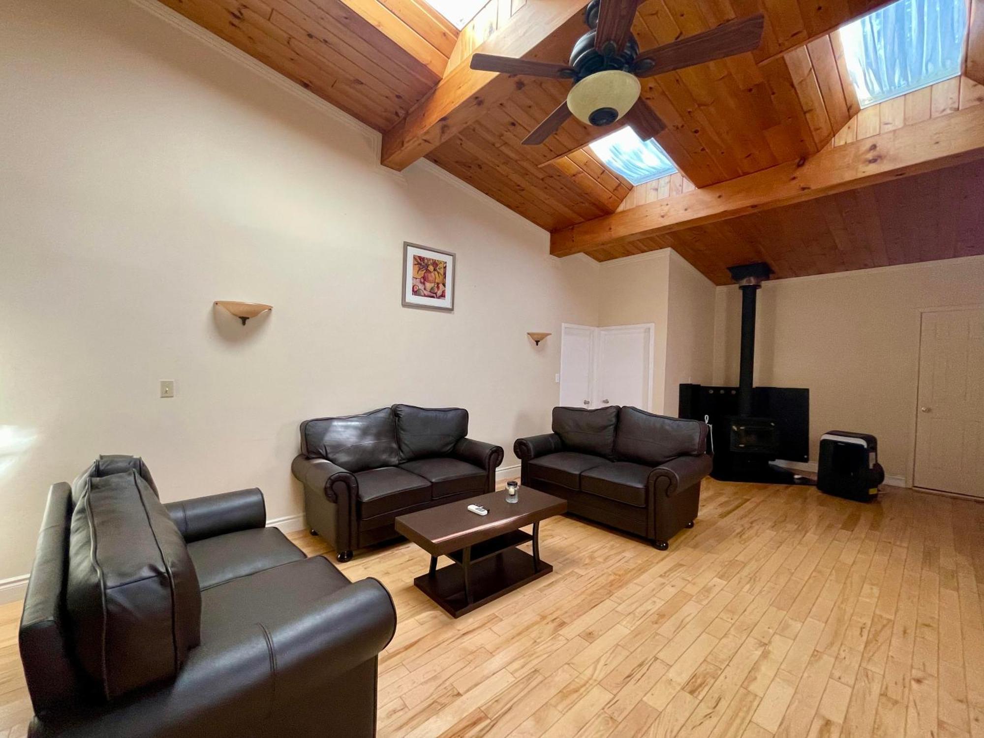 Ambleside Cottage Resort Bobcaygeon Exterior foto