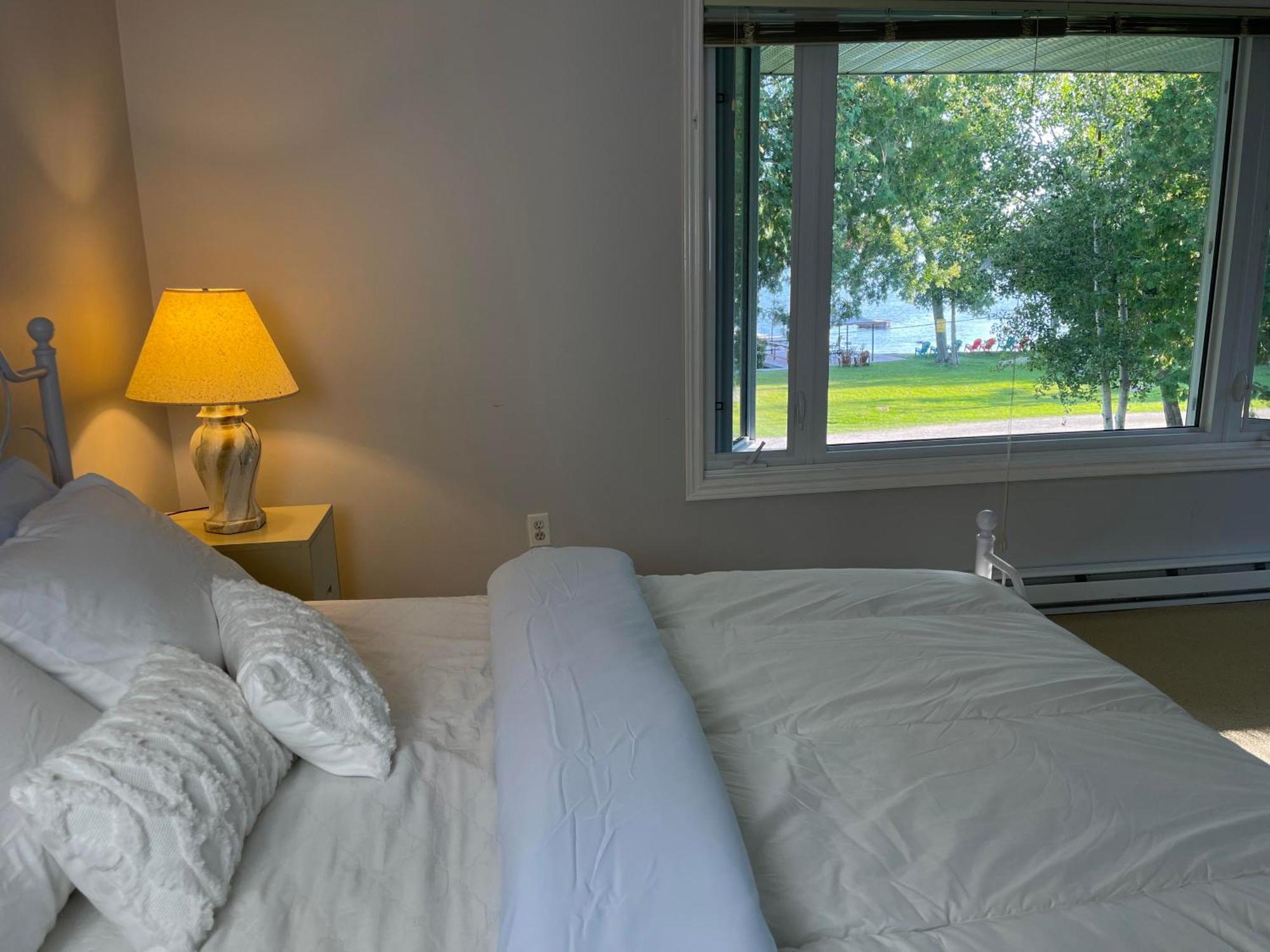 Ambleside Cottage Resort Bobcaygeon Exterior foto